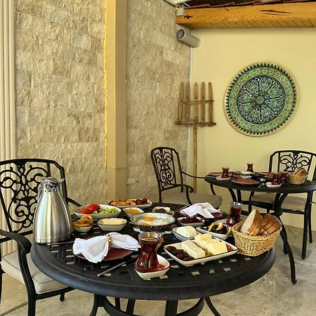 Tas Ev Adrasan Hotel *
